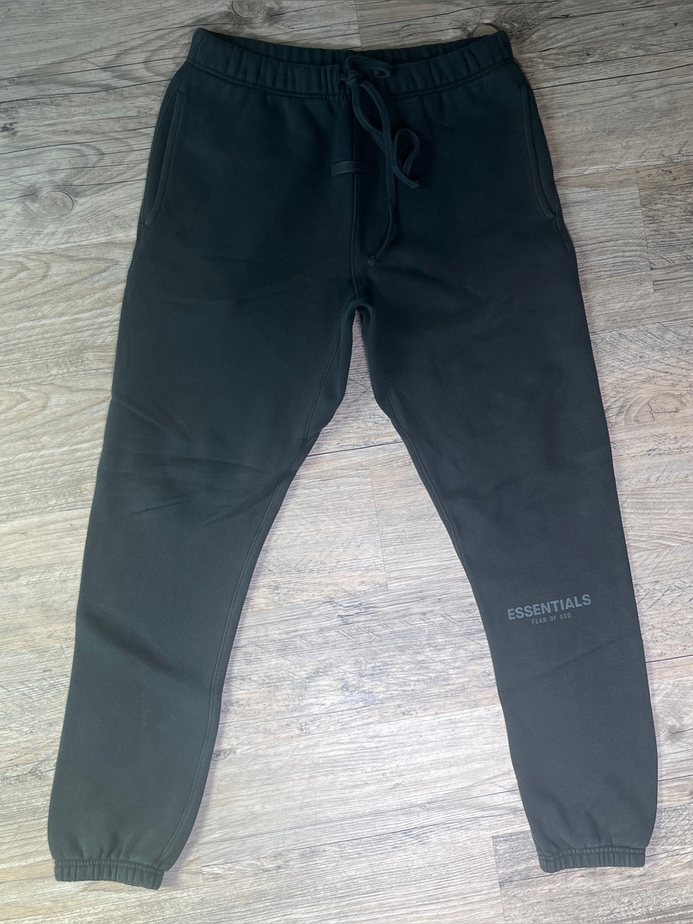 Essentials "FEAR OF GOD"  sweatpants